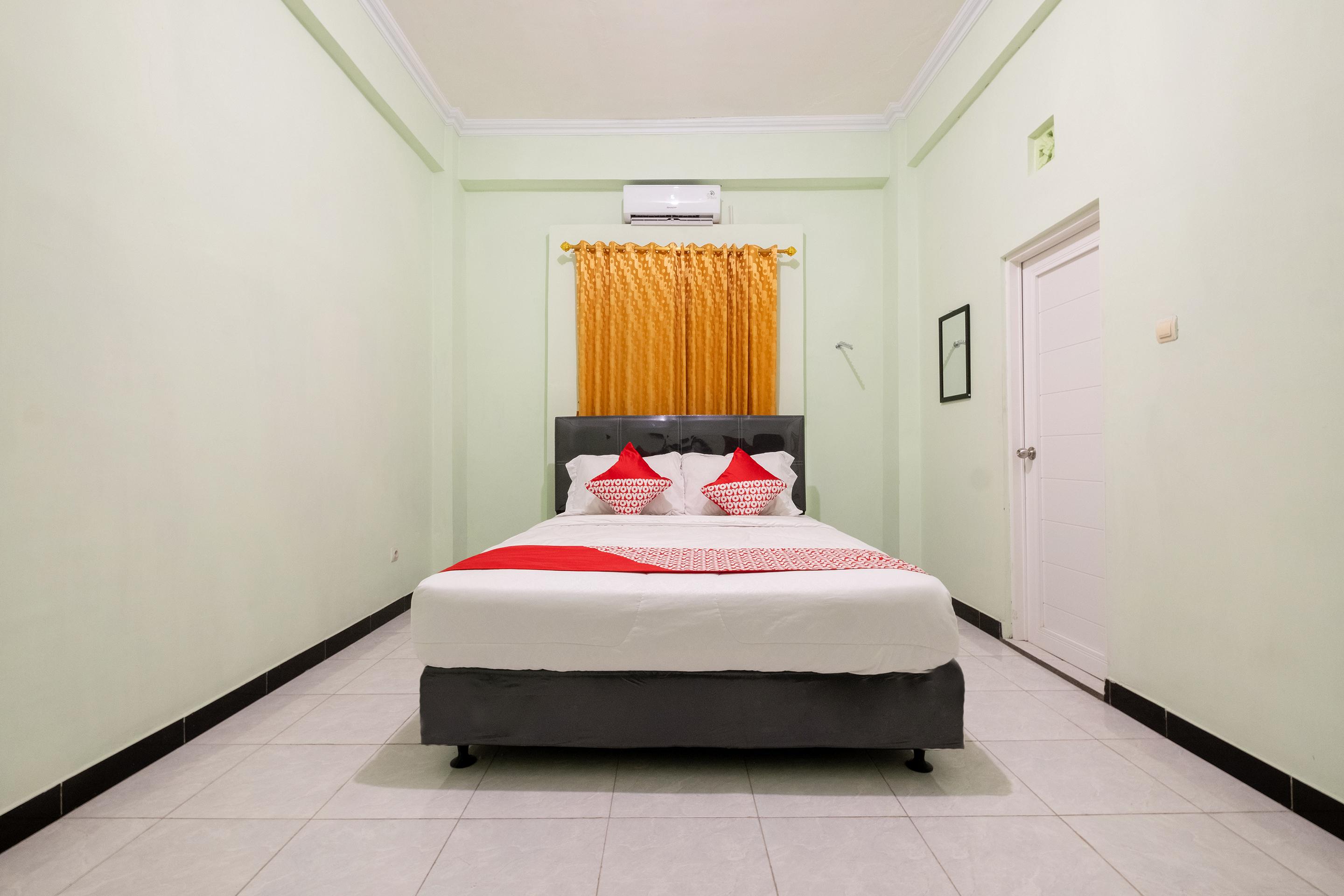 Reddoorz Syariah Near Alun Alun Wonosari Hotel Exterior photo